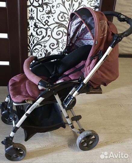 Прогулочная коляска capella