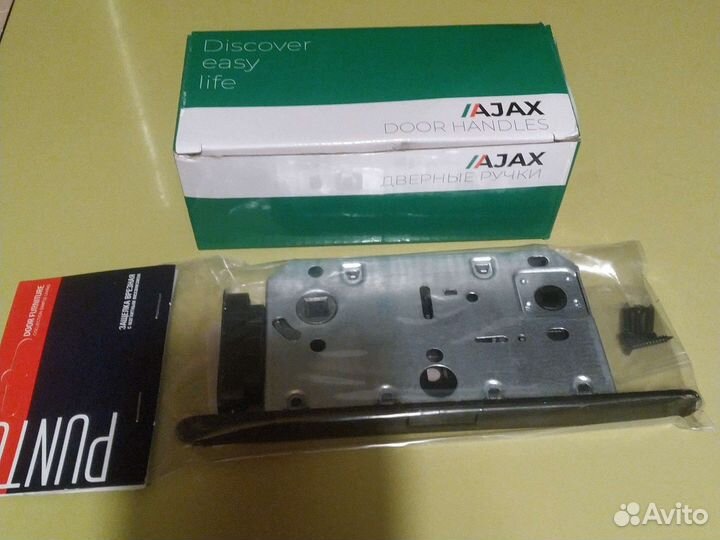 Дверные ручки и замок с магнитным механизмом