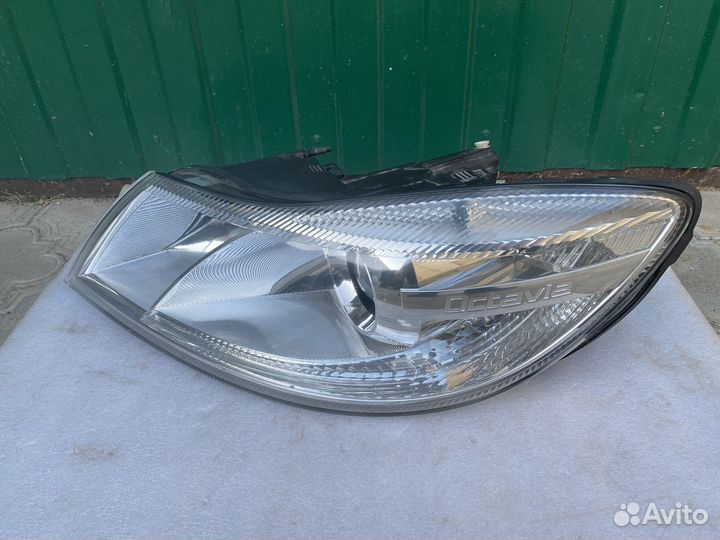 Фара левая оригинал Skoda Octavia A5 рестайлинг