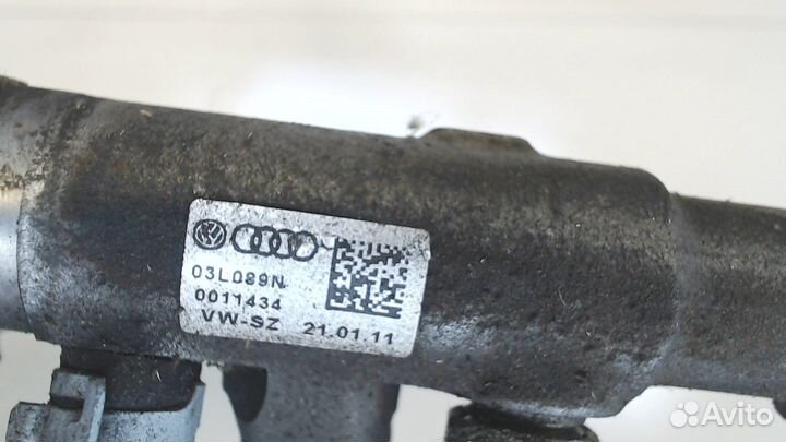 Рампа топливная Volkswagen Passat 7, 2011