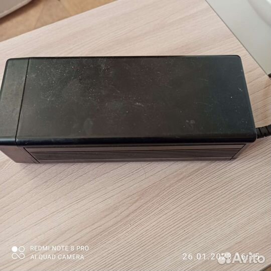Зарядное устройство для видеокамеры Панасоник