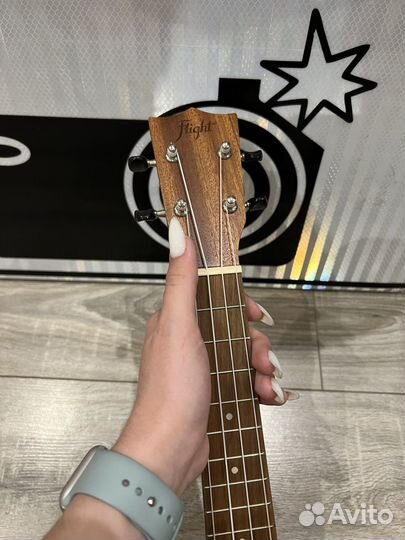 Укулеле flight