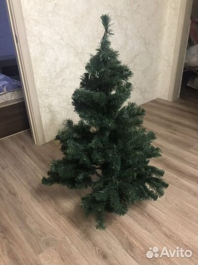 Елка искусственная