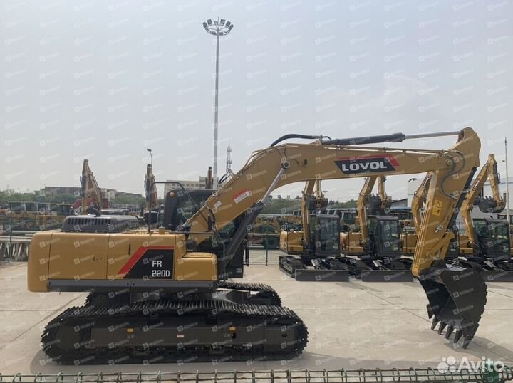 Гусеничный экскаватор Lovol FR220D, 2024