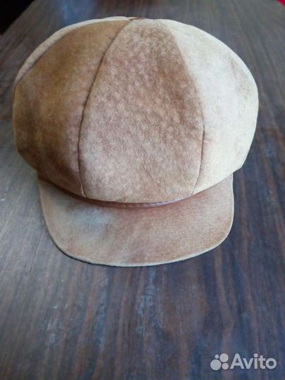 Женская замшевая кепка демисезонная