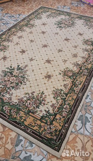 Ковер бу шерстяной