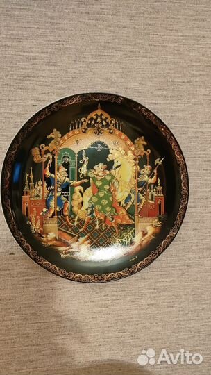 Декоративная тарелка Палех Золотая уздечка