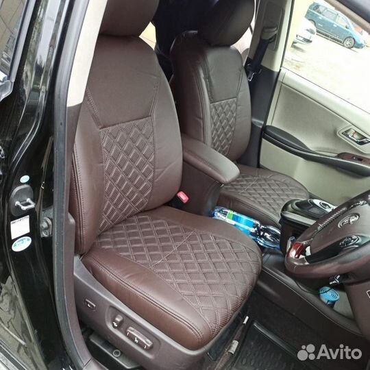 Чехлы Toyota Sai