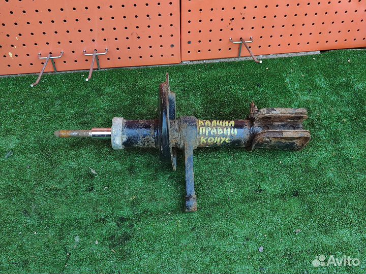 Передняя правая стойка LADA Kalina