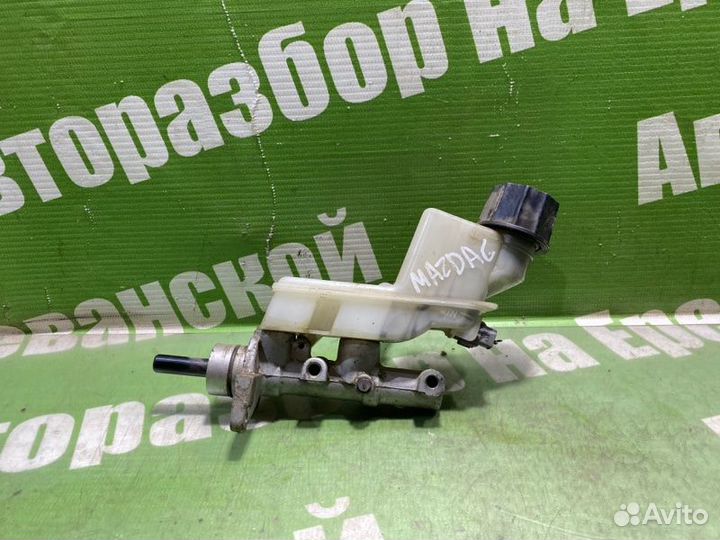 Главный тормозной цилиндр Mazda 6 GG L813 2003