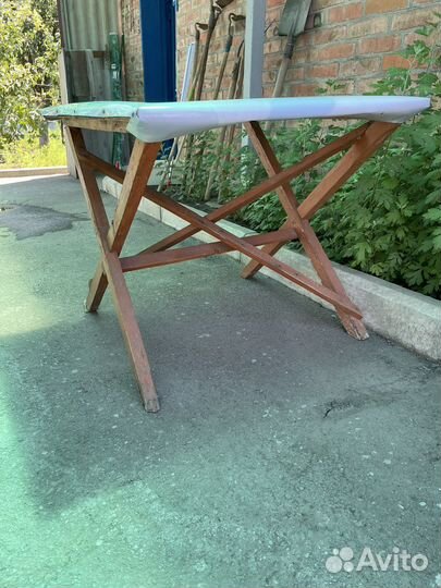 Стол садовый