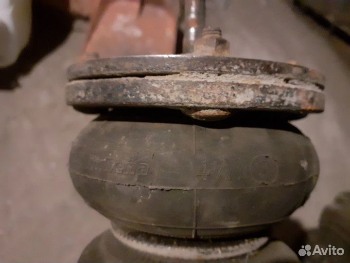 Задние амортизаторы пневмо 2108-2190