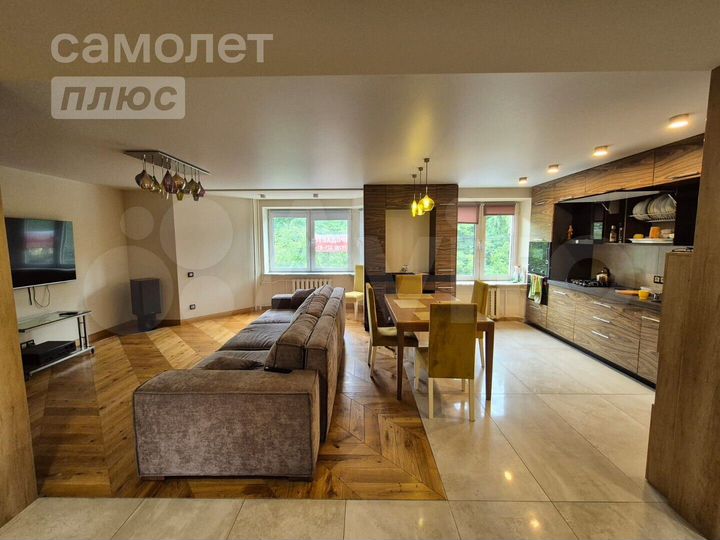 4-к. квартира, 112,3 м², 3/5 эт.