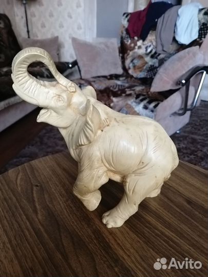 Фарфоровые статуэтки