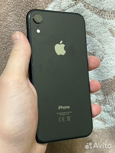 iPhone Xr, 64 ГБ