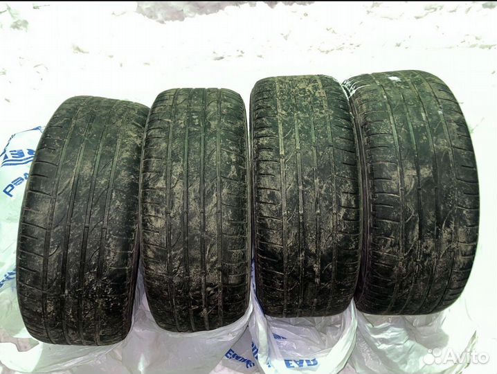 Bridgestone Dueler H/P Sport 235/55 R17