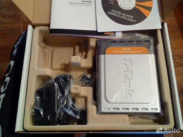 Коммутатор D-Link des-1005D