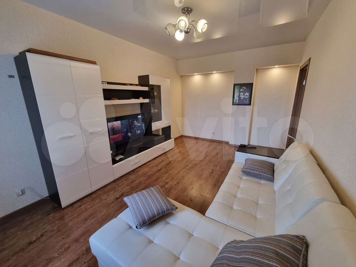 2-к. квартира, 60 м², 7/12 эт.