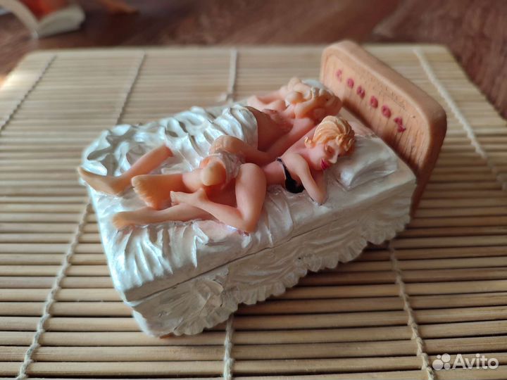 Подарочные фигурки статуэтки с приколом