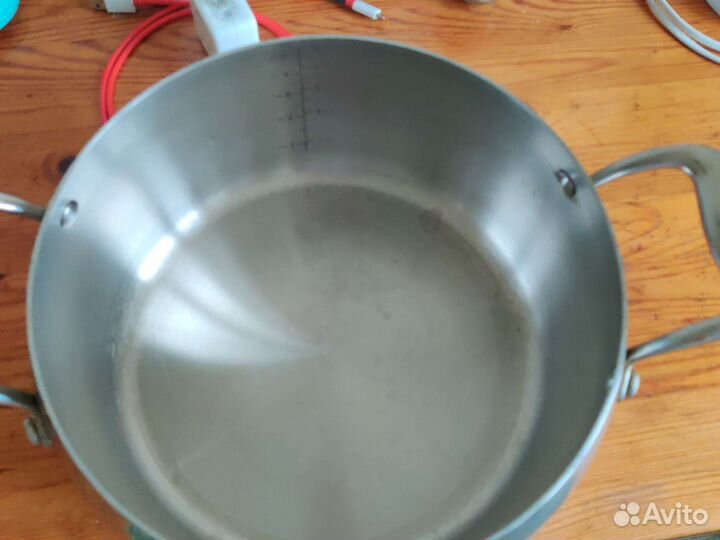 Кастрюля Tupperware