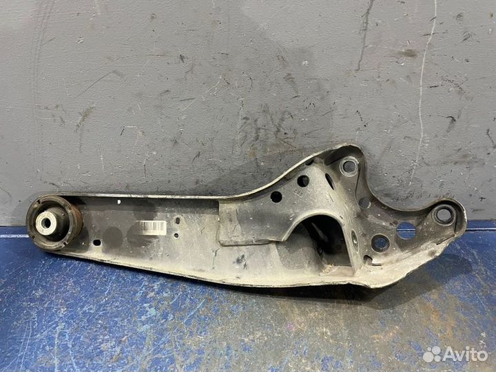 Рычаг продольный задний правый Ford Explorer 4