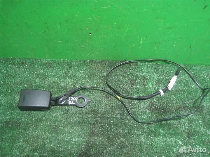 Замок ремня безопасности задний левый Toyota Vers