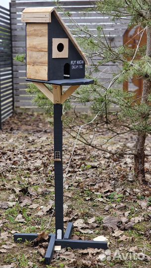 Скворечники для птиц. Кормушка