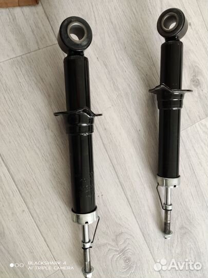 Задний амортизатор для Тойоты