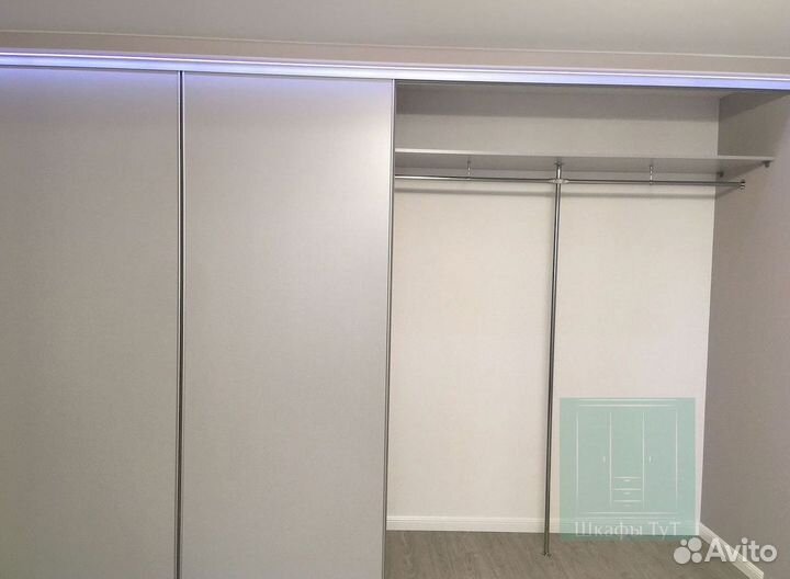 Шкаф новый