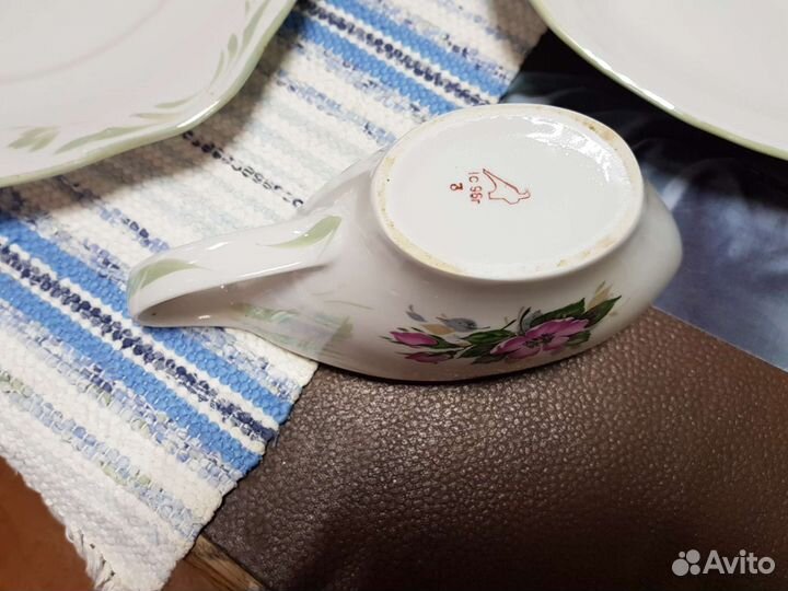 Часть столового сервиза Дулево 1995 год