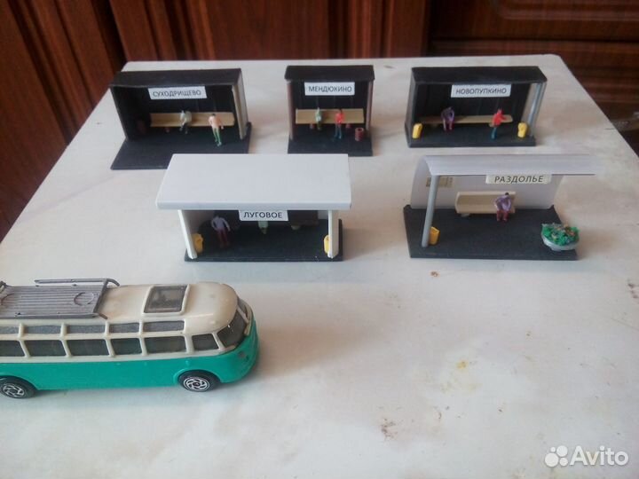 Автобусные остановки масштаб 1/87