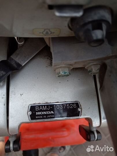 Лодочный мотор Honda-20