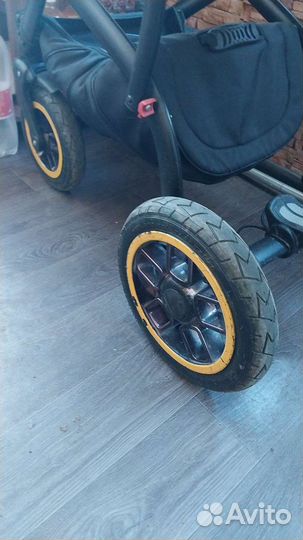 Прогулочная коляска бу