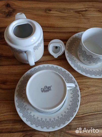 Сервиз чайный. Чайник Гжель