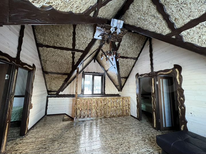 Дом 200 м² на участке 50 сот.