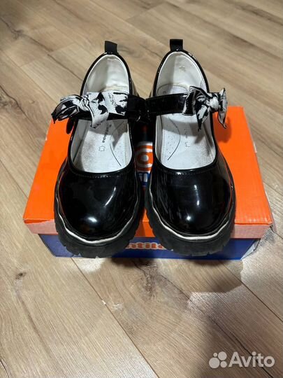 Туфли для девочки Аntilopa. 35 размер б/у