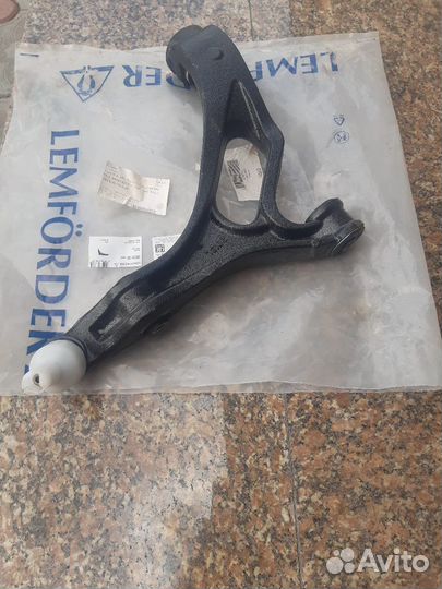 Продаётся рычаг Lemforder(Германия) для Туарега