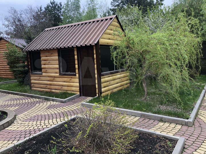 Коттедж 186,5 м² на участке 14 сот.