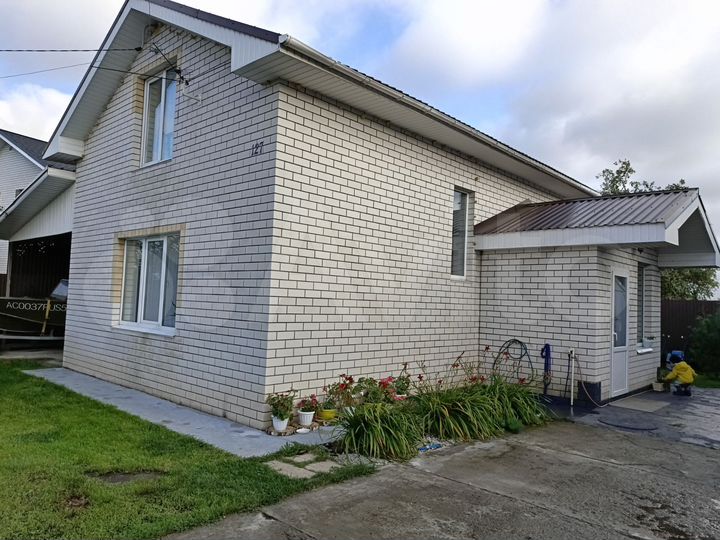 Дом 73 м² на участке 5 сот.