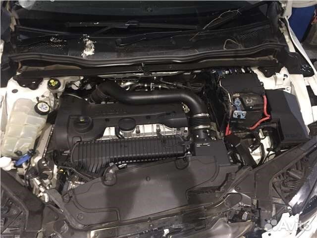 Разбор на запчасти Volvo V40