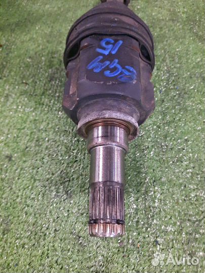 Привод toyota isis ZGM15 2ZR-FAE 4WD контрактная