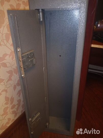 Продам сейф