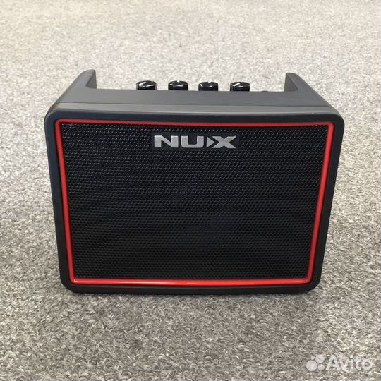 Комбоусилитель для электрогитары Nux Mighty Lite B