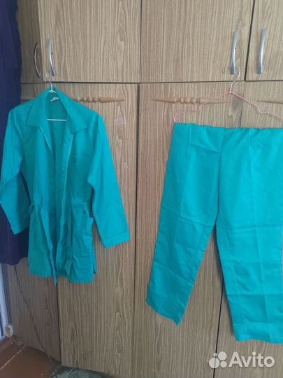 Медицинский костюм женский 46