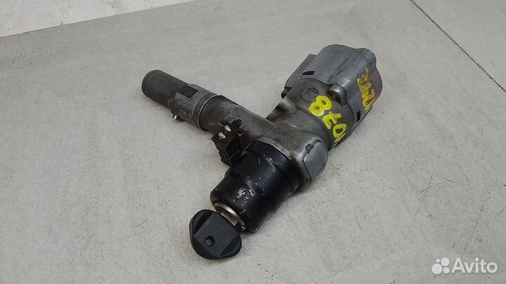 Замок зажигания Мерседес