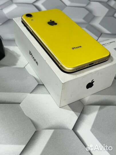 iPhone Xr, 128 ГБ