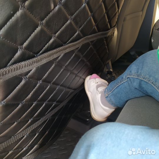 Накидка защитная на заднюю часть сиденья