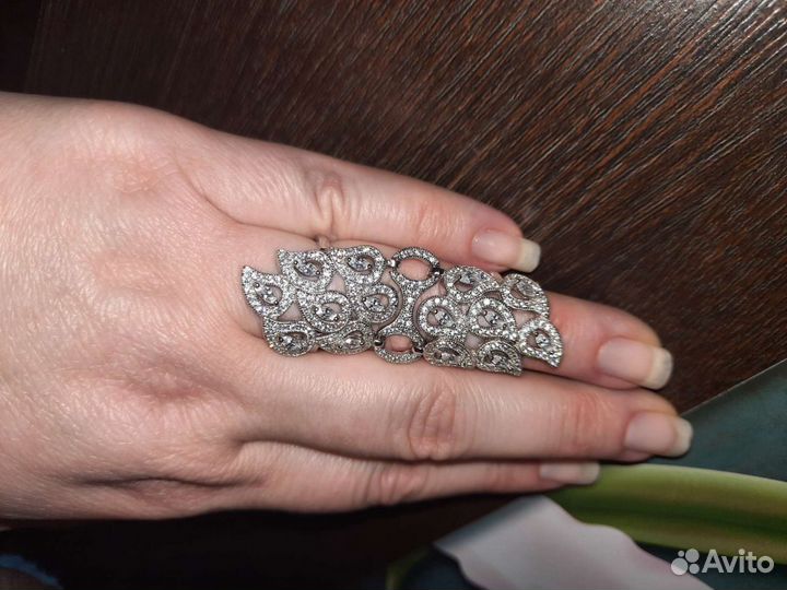 Серебряное кольцо