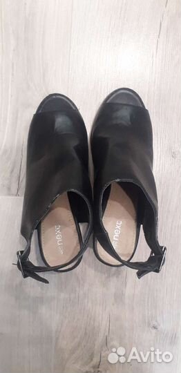 Босоножки натуральная кожа 39