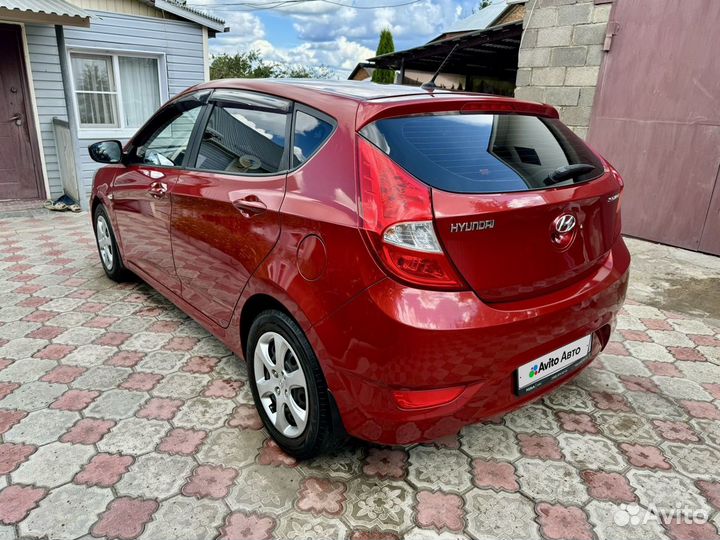 Hyundai Solaris 1.6 МТ, 2012, 158 044 км